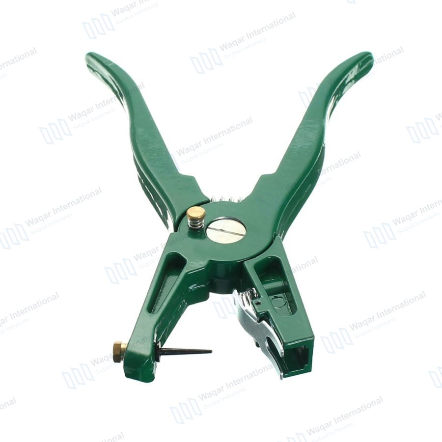 Veterinary Operation Table for Animal Health Diagnosis Aluminum Alloy — veterinary instruments manufactured by Waqar International, Sialkot