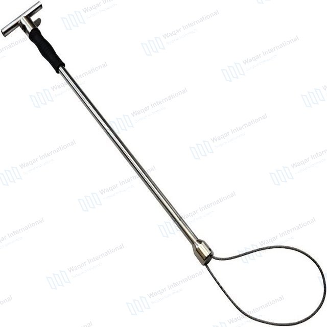 Pigs and Dogs Catcher with Lock Veterinary Pig Holders — veterinary instruments manufactured by Waqar International, Sialkot