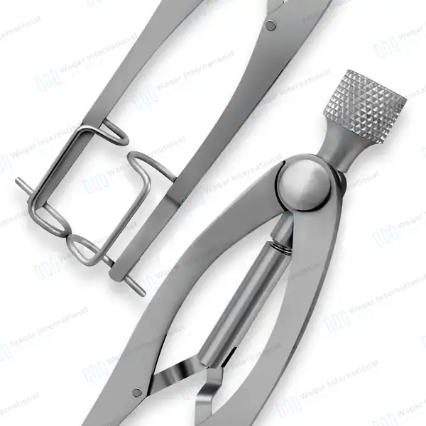 Castroviejo Eye Speculum 4″ Large 18x5mm Fenestrated - surgical instruments manufactured by Waqar International, Sialkot - view 7
