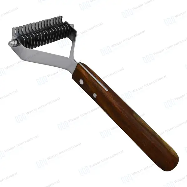 De-shedding Rake 16 Blades for Dogs Cats 7.5″ Pet Grooming Dematting Comb - veterinary instruments manufactured by Waqar International, Sialkot - view 2