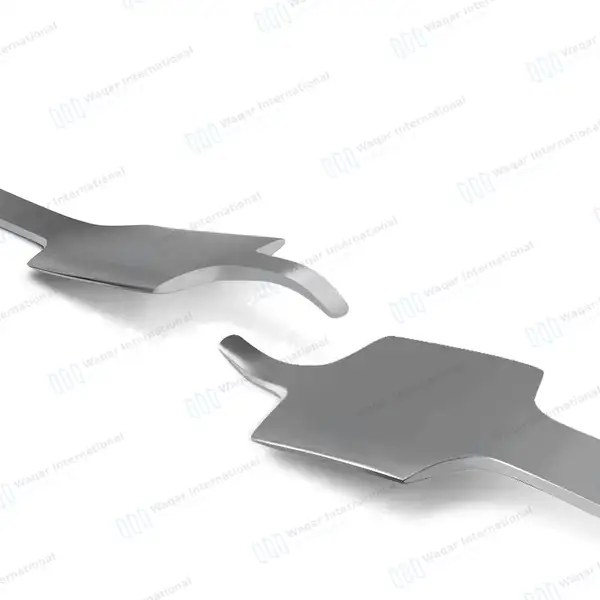 Hohmann Retractor 9 1/2″ 43mm Wide Blade – Narrow Tip - orthopedic instruments manufactured by Waqar International, Sialkot - view 6