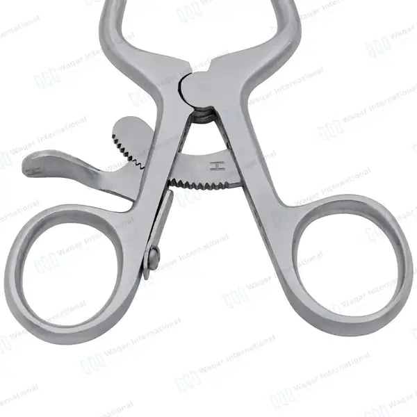 Weitlaner Retractor 2X3 Prong Sharp 4.5″ - surgical instruments manufactured by Waqar International, Sialkot - view 6
