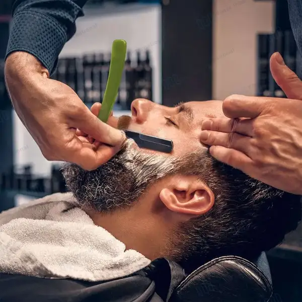 Straight Edge Barber Razor with 11 Double Edge Blades – Green - beauty instruments manufactured by Waqar International, Sialkot - view 5