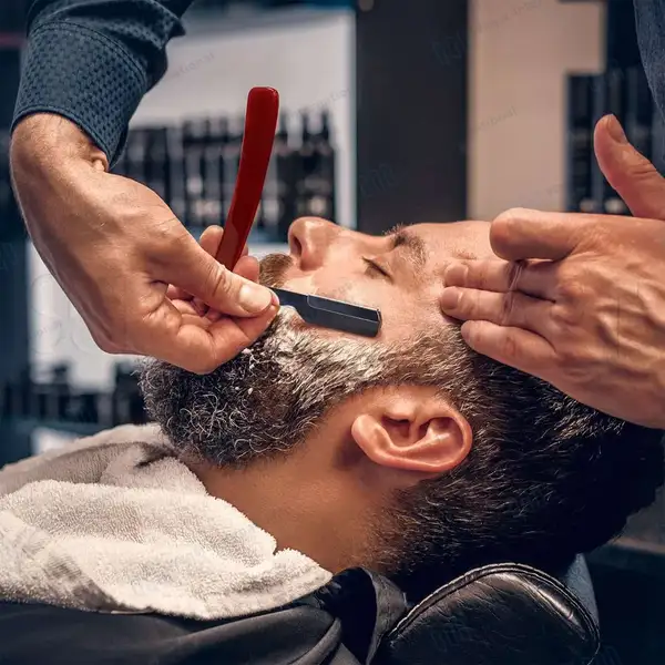 Straight Edge Barber Razor with 11 Double Edge Blades – Red - beauty instruments manufactured by Waqar International, Sialkot - view 4